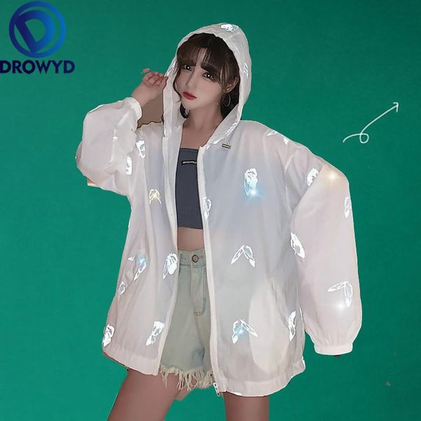 summer white reflective print baseball jacket women casual pockets hip hop bomber breathable sunscreen cardigan loose coat women's jac, Black;brown
summer white reflective print baseball jacket women casual pockets hip hop bomber breathable sunscreen cardigan loose coat women's jac, Black;brown
