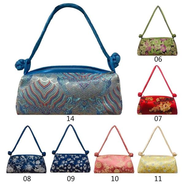 evening bags fashion luxury chinese style silk bag women handbag japanese hand embroidery tote cheongsam female cosplay clutch
evening bags fashion luxury chinese style silk bag women handbag japanese hand embroidery tote cheongsam female cosplay clutch
