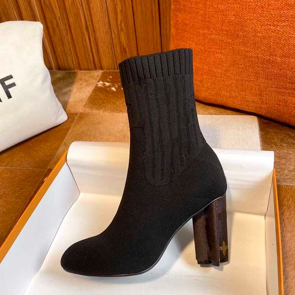 luxury brand socks boots 2022 trends flying knitting 10cm high heel shoes france designer womens leather rubber slippers ankle plus size vin, Black
luxury brand socks boots 2022 trends flying knitting 10cm high heel shoes france designer womens leather rubber slippers ankle plus size vin, Black