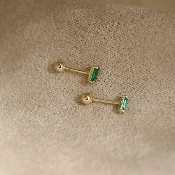 2021 earring arrivals test fashion green zircon cube 9k pure gold stud earrings screw back for women, Golden;silver
2021 earring arrivals test fashion green zircon cube 9k pure gold stud earrings screw back for women, Golden;silver