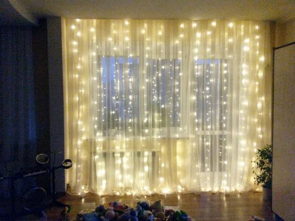 strings 10pcs/lot 300leds fairy string icicle led curtain light 300bulbs xmas christmas wedding garden party decor 220v 3m*3m 12 strands
strings 10pcs/lot 300leds fairy string icicle led curtain light 300bulbs xmas christmas wedding garden party decor 220v 3m*3m 12 strands