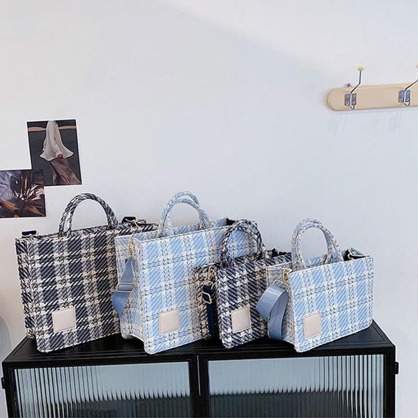 cross body canvas tote bag for women fashion casual plaid shopper with zipper large capacity crossbody luxury designer handbag
cross body canvas tote bag for women fashion casual plaid shopper with zipper large capacity crossbody luxury designer handbag