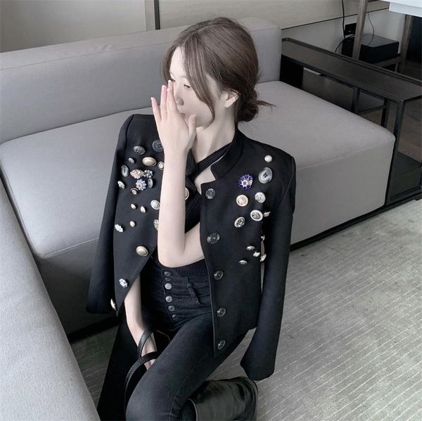 women's jackets 2021 autumn design buttons patchwork stand collar long sleeve black color luxury fashion coat casacos sm, Black;brown
women's jackets 2021 autumn design buttons patchwork stand collar long sleeve black color luxury fashion coat casacos sm, Black;brown