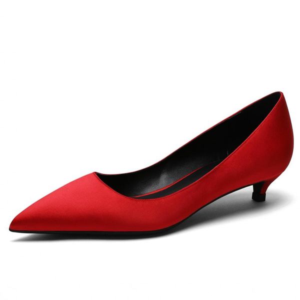 dress shoes office work women low heel autumn party for woman ladies pumps designer black silk thin high heels
dress shoes office work women low heel autumn party for woman ladies pumps designer black silk thin high heels