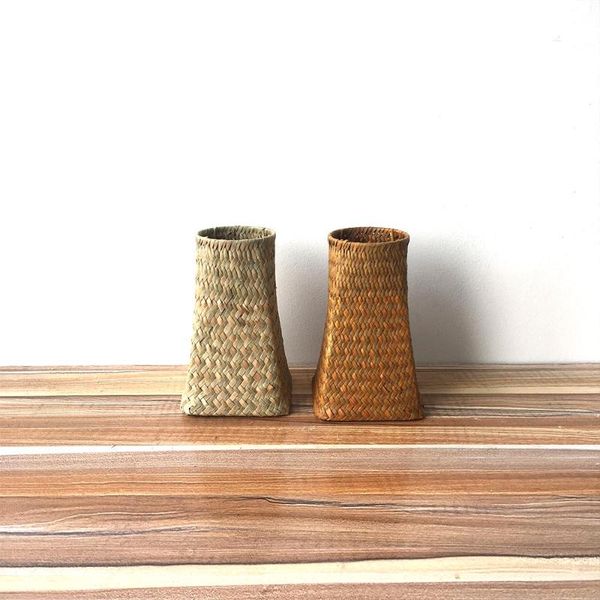 vases seagrass woven baskets garden flower vase hand wicker basket organizer storage pot rattan crafts
vases seagrass woven baskets garden flower vase hand wicker basket organizer storage pot rattan crafts