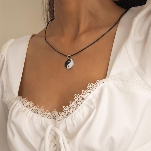 earrings & necklace vintage black white ying yang adjustable tai chi drop for women ladies metal geometric jewelry set, Silver
earrings & necklace vintage black white ying yang adjustable tai chi drop for women ladies metal geometric jewelry set, Silver