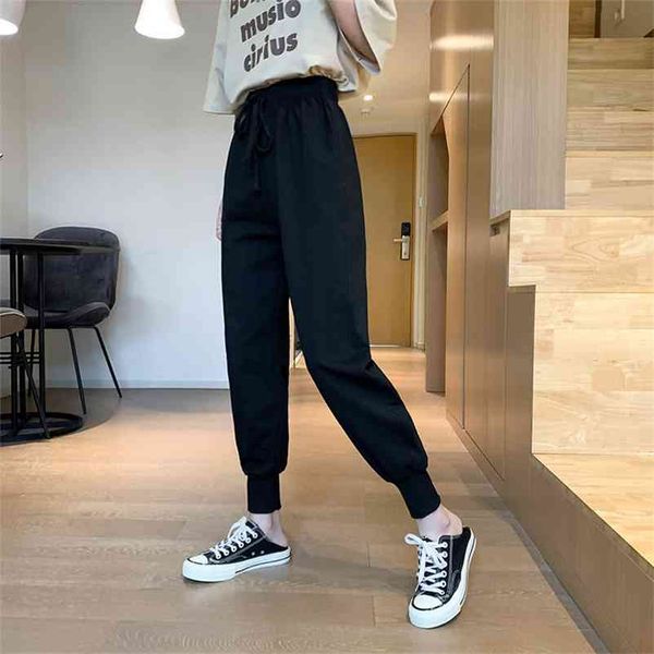 the , korean version of high-waisted loose sports boxer shorts women fall ins students hip-hop slacks harem pants 210510, Black;white
the , korean version of high-waisted loose sports boxer shorts women fall ins students hip-hop slacks harem pants 210510, Black;white