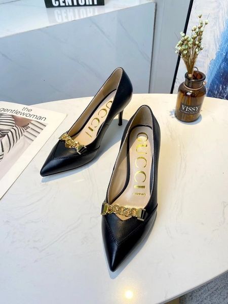t8rc women high heels sandals slippers mules slides pumps loafers ballerinas sneakers dress shoes, Black;white
t8rc women high heels sandals slippers mules slides pumps loafers ballerinas sneakers dress shoes, Black;white