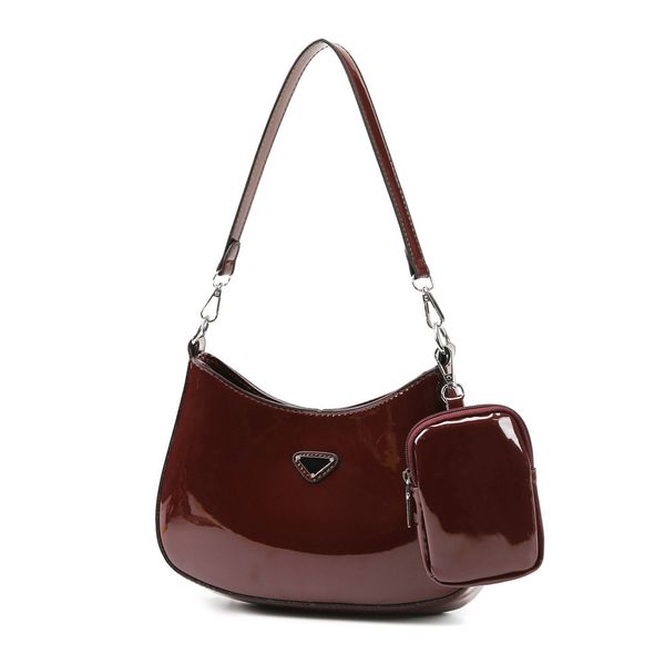 luxury handbags women's 2021 new underarm bright face fashion portable diagonal straddle single shoulder bag
luxury handbags women's 2021 new underarm bright face fashion portable diagonal straddle single shoulder bag
