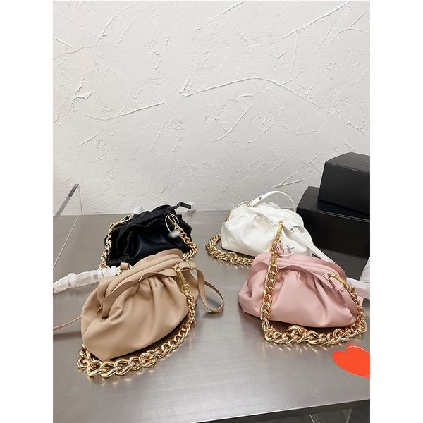 2021 cloud bag high version chain simple pure sheepskin clutch women's shoulder luxuryss designerss yw
2021 cloud bag high version chain simple pure sheepskin clutch women's shoulder luxuryss designerss yw