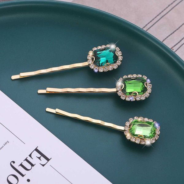 version green crystal hairpin light luxury diamond one line clip net red simple bangs side clip headdress, Golden;silver
version green crystal hairpin light luxury diamond one line clip net red simple bangs side clip headdress, Golden;silver