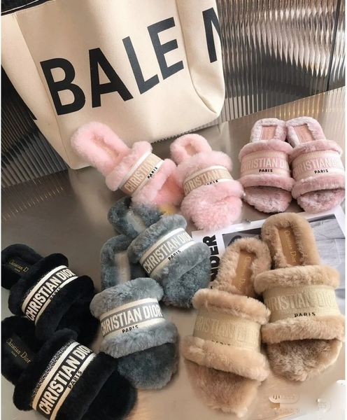 family 2021 new autumn frozen inner wool plush warm pink leisure home slippers women, Black
family 2021 new autumn frozen inner wool plush warm pink leisure home slippers women, Black