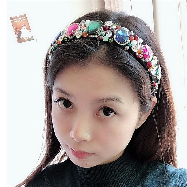 crystal hairbands 2021 vintage wide hoop women europe luxury colorful headband fashion handmade hair accessories headwear1
crystal hairbands 2021 vintage wide hoop women europe luxury colorful headband fashion handmade hair accessories headwear1
