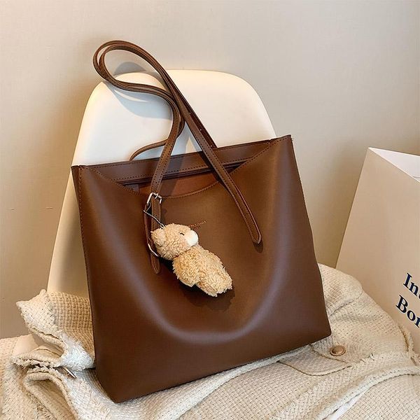 evening bags net celebrity large-capacity handbags 2021 trendy winter fashion female casual tote bag high-end simple women's shoulder
evening bags net celebrity large-capacity handbags 2021 trendy winter fashion female casual tote bag high-end simple women's shoulder