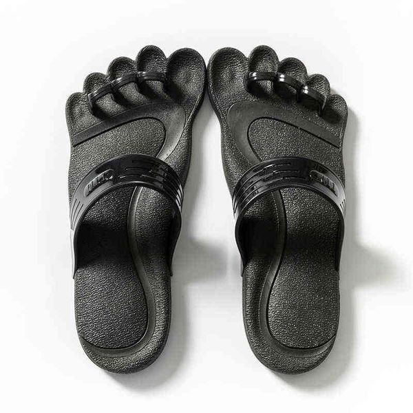 slippers sandlias de cinco dedos unischinelos an rrapantes com sola grossa e respirvel para amantes sapatos de praia casual e caminhadas 220, Black
slippers sandlias de cinco dedos unischinelos an rrapantes com sola grossa e respirvel para amantes sapatos de praia casual e caminhadas 220, Black
