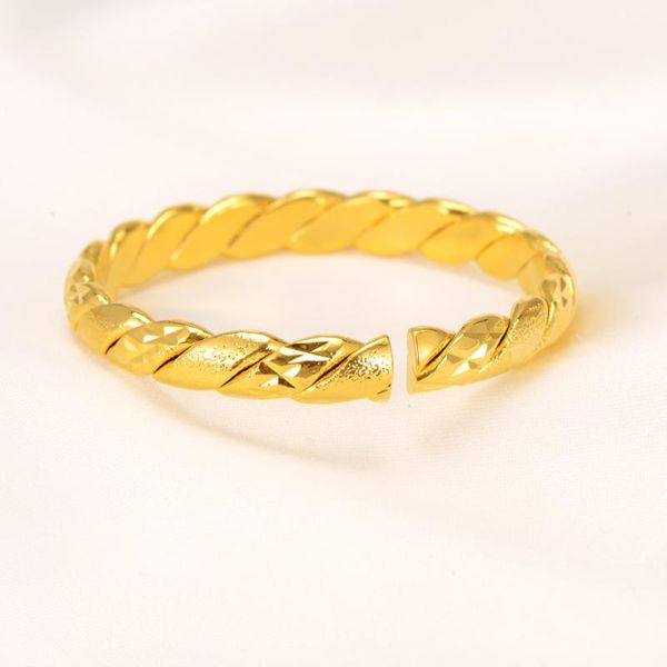 bangle 24k gold plated cuff bangles ethiopian africa fashion color for women african bride wedding bracelet jewelry gifts, Black
bangle 24k gold plated cuff bangles ethiopian africa fashion color for women african bride wedding bracelet jewelry gifts, Black