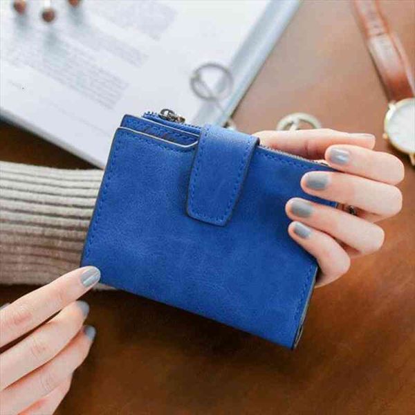 vintage matte women wallet bag brand ladies casual leather hasp zipper pouch short clutch solid small female purse, Red;black
vintage matte women wallet bag brand ladies casual leather hasp zipper pouch short clutch solid small female purse, Red;black