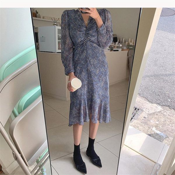 casual dresses chic elegant v-neck pleated 2021 print floral ruffles waist-controlled fresh sweet women, Black;gray
casual dresses chic elegant v-neck pleated 2021 print floral ruffles waist-controlled fresh sweet women, Black;gray