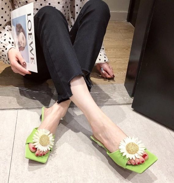 slippers women beach vacation roman style flat with casual 2021 summer outdoor anti-slip flowers shoes fashion sandals slides, Black
slippers women beach vacation roman style flat with casual 2021 summer outdoor anti-slip flowers shoes fashion sandals slides, Black