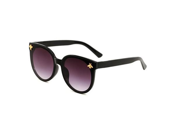 5215 womans sunglasses fashion mens sun glasses uv protection men designer eyeglass gradient metal hinge women spectacles with, White;black
5215 womans sunglasses fashion mens sun glasses uv protection men designer eyeglass gradient metal hinge women spectacles with, White;black