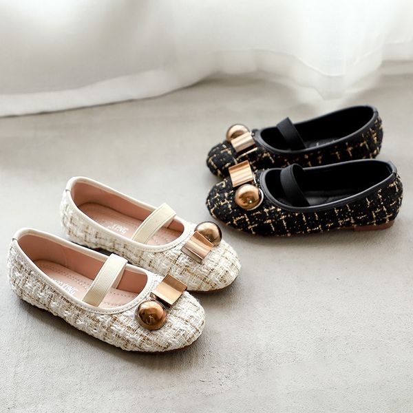 girl princess shoes 2021 autumn new hollow flying weave breathable single shoes korean version of cute soft braided shoes, Black;red
girl princess shoes 2021 autumn new hollow flying weave breathable single shoes korean version of cute soft braided shoes, Black;red
