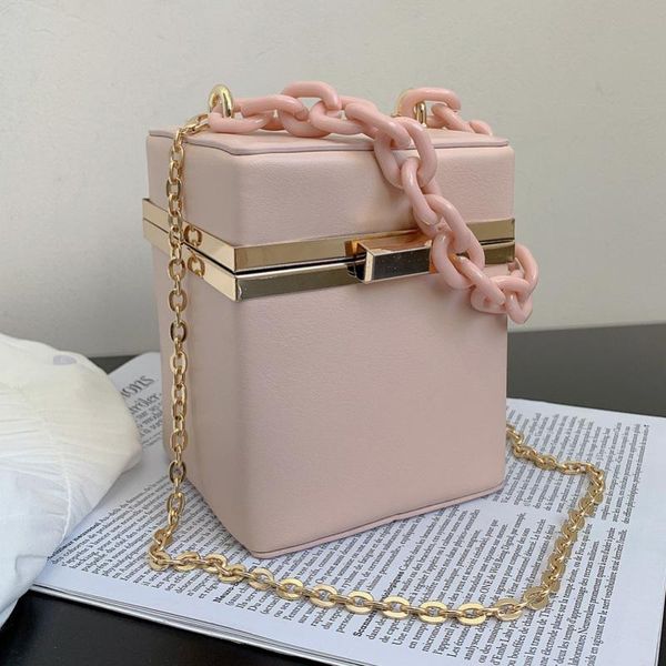 evening bags simple box bag mini 2021 summer female portable thick chain single shoulder messenger western style small square
evening bags simple box bag mini 2021 summer female portable thick chain single shoulder messenger western style small square