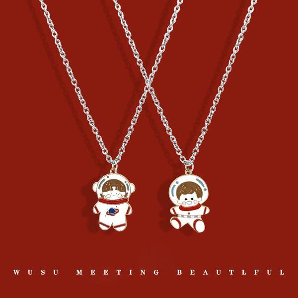 pendant necklaces 2021 cute couple necklace jewelry astronaut for women men gift party good friends, Silver
pendant necklaces 2021 cute couple necklace jewelry astronaut for women men gift party good friends, Silver