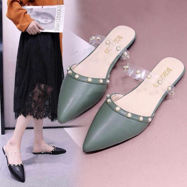 women slippers sandals large size woman flats shoes spring autumn casual beach gladiator flat black beige lady flip-flops 
women slippers sandals large size woman flats shoes spring autumn casual beach gladiator flat black beige lady flip-flops