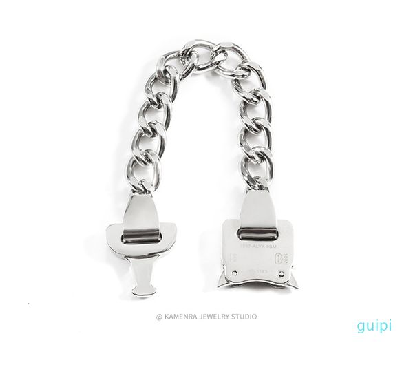 2021 new hand catenary metal function chain bracelet fashion high street hip hop couples alyx belt buckle my5q, Slivery;black
2021 new hand catenary metal function chain bracelet fashion high street hip hop couples alyx belt buckle my5q, Slivery;black