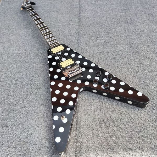 v-shaped electric guitar, log mahogany musical instrument, red sandalwood tuning fork, chrome plated hardware, guitars guitarra
v-shaped electric guitar, log mahogany musical instrument, red sandalwood tuning fork, chrome plated hardware, guitars guitarra