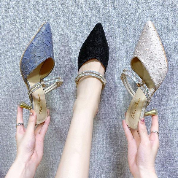 slippers house platform shoes women heels cover toe med luxury slides pantofle high summer soft thin pointed designer 2021 cotto, Black
slippers house platform shoes women heels cover toe med luxury slides pantofle high summer soft thin pointed designer 2021 cotto, Black