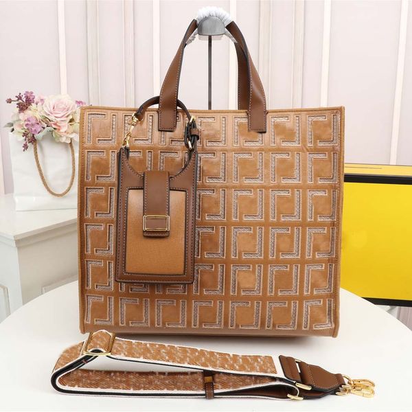 women handbags tote bag f letter canvas cut out embroidery with mini mobile phone bags detachable wide shoulder strap 2ps sack
women handbags tote bag f letter canvas cut out embroidery with mini mobile phone bags detachable wide shoulder strap 2ps sack
