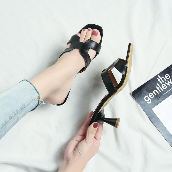 slippers women h 2021 summer square toe thin heels slides female hollow comfort sandal fashion outdoor shoes, Black
slippers women h 2021 summer square toe thin heels slides female hollow comfort sandal fashion outdoor shoes, Black