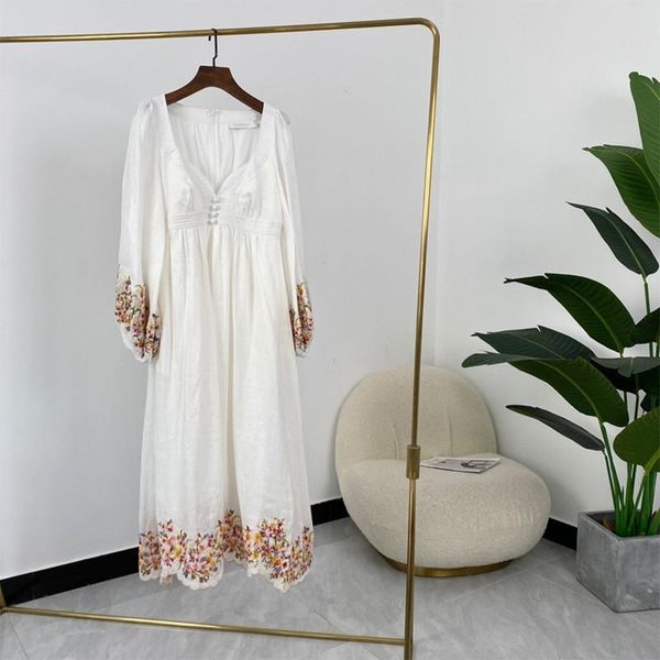 casual dresses 2021 summer women fashion a-line colorful wild floral embroidery v-neck long sleeve ankle length linen, Black;gray
casual dresses 2021 summer women fashion a-line colorful wild floral embroidery v-neck long sleeve ankle length linen, Black;gray