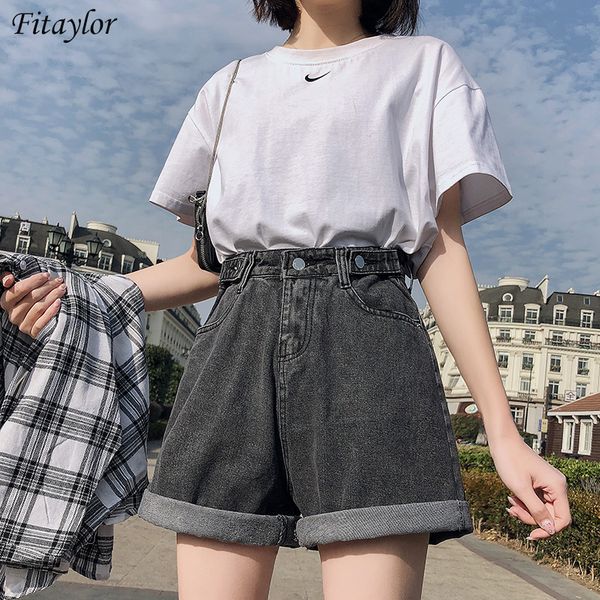 ftlzz new summer women high waist button wigh leg jeans shorts casual female loose fit blue denim shorts, White;black
ftlzz new summer women high waist button wigh leg jeans shorts casual female loose fit blue denim shorts, White;black