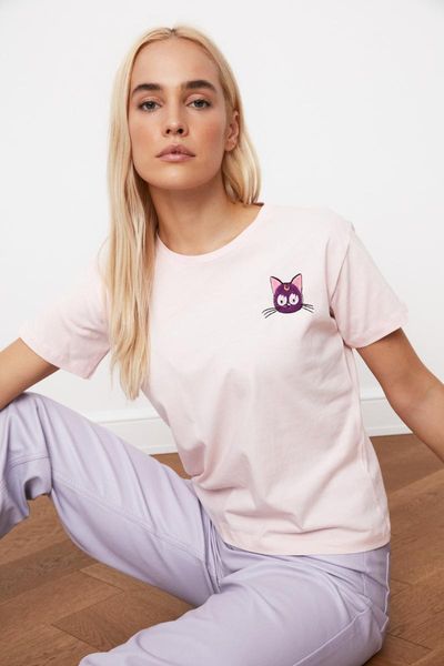 trendyol embroidered semifitted knitted t-shirt twoss21ts0554 women's, White
trendyol embroidered semifitted knitted t-shirt twoss21ts0554 women's, White