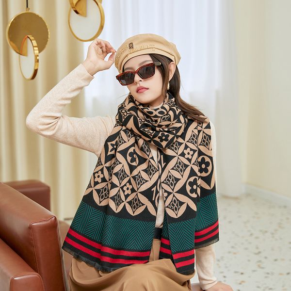 korea dongdamen fashion versatile imitation cashmere scarf women's winter new warm thickened shawl, Blue;gray
korea dongdamen fashion versatile imitation cashmere scarf women's winter new warm thickened shawl, Blue;gray
