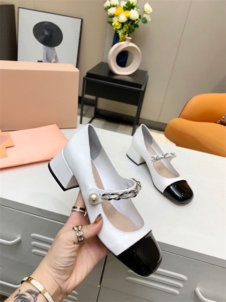 red bottom heels dust bag women dress shoes round pointed toes bottoms spikes vintage high heels luxurys designers sneakers, Red;white
red bottom heels dust bag women dress shoes round pointed toes bottoms spikes vintage high heels luxurys designers sneakers, Red;white