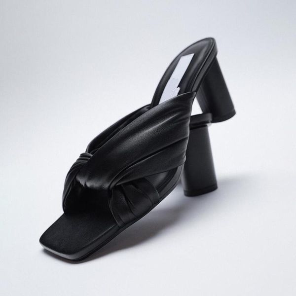 slippers shoes woman's square toe big size beige heeled sandals slides med rubber flip flops cross-tied 2021 block black high ha
slippers shoes woman's square toe big size beige heeled sandals slides med rubber flip flops cross-tied 2021 block black high ha