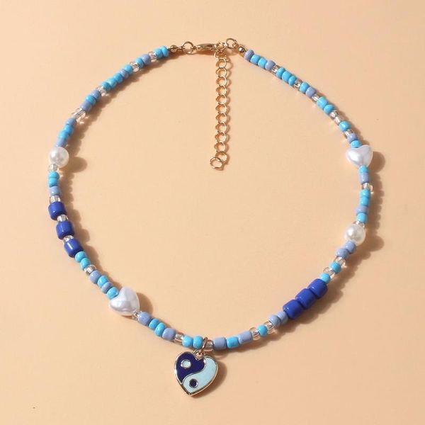 pendant necklaces 2021 bohemian heart-shaped pearl metal necklace women's retro simple jewelry party wholesale, Silver
pendant necklaces 2021 bohemian heart-shaped pearl metal necklace women's retro simple jewelry party wholesale, Silver