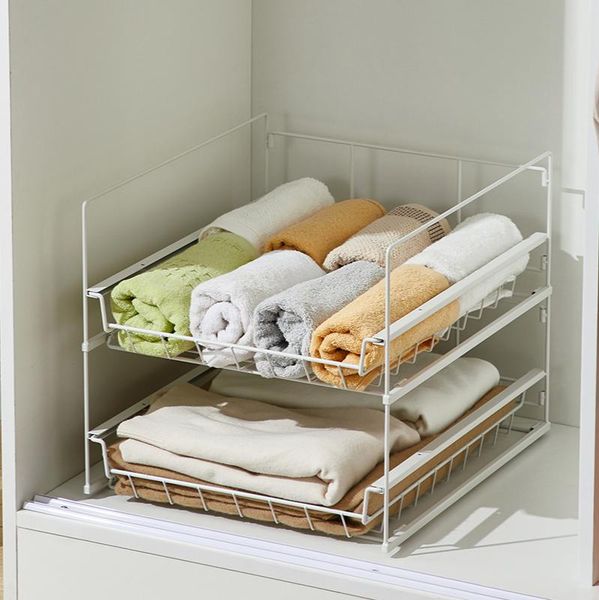 inside the wardrobe, layered partition drawers pushed and pulled into racks with multiple layers of superimposed clothing storage bottles &
inside the wardrobe, layered partition drawers pushed and pulled into racks with multiple layers of superimposed clothing storage bottles &