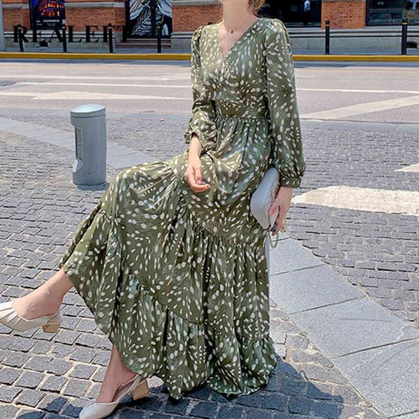 floral printed women's v neck long dresses ruffles high waist chiffon bohemian straight female spring 210428, Black;gray
floral printed women's v neck long dresses ruffles high waist chiffon bohemian straight female spring 210428, Black;gray