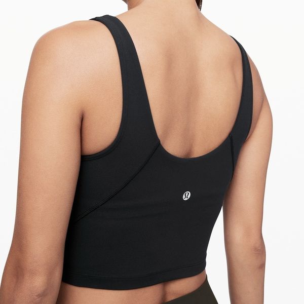 same women's fitns sports yoga with bra pad running outdoor beautiful back underwear top, Black;white
same women's fitns sports yoga with bra pad running outdoor beautiful back underwear top, Black;white