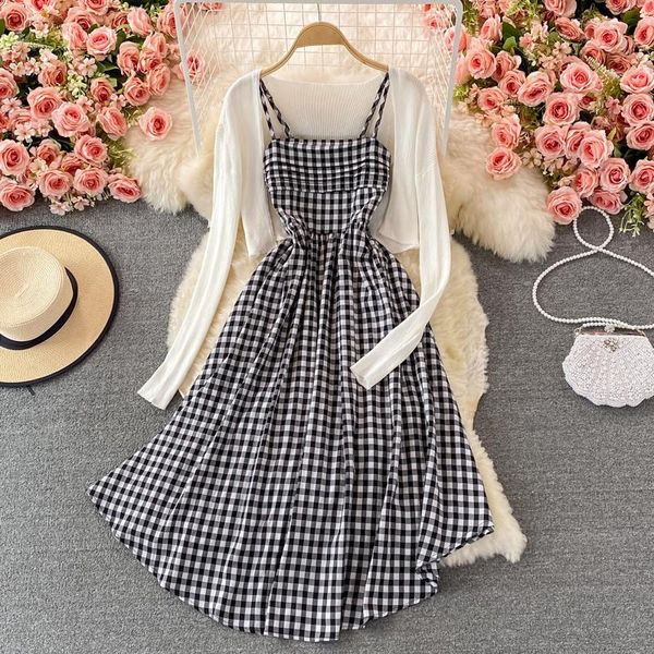 casual dresses short shawl with knitted cardigan two-piece suit strapless spaghetti strap dress irregular plaid for women, Black;gray
casual dresses short shawl with knitted cardigan two-piece suit strapless spaghetti strap dress irregular plaid for women, Black;gray