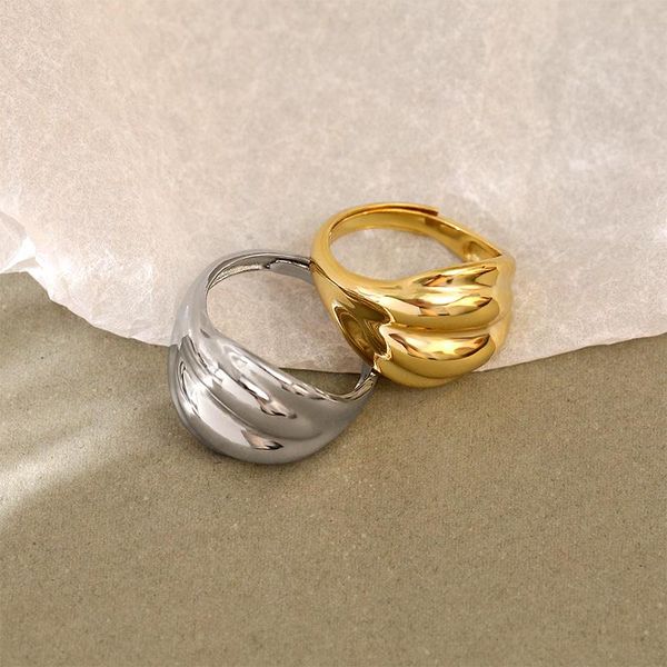 cluster rings real 925 sterling silver concave surface glossy ring woman finger jewelry, punk gold color wedding party accessories, Golden;silver
cluster rings real 925 sterling silver concave surface glossy ring woman finger jewelry, punk gold color wedding party accessories, Golden;silver