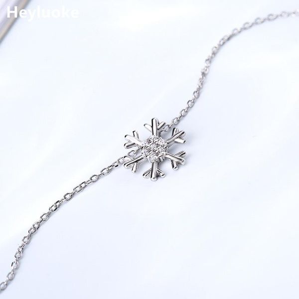 pendant necklaces 2021 sale choker kolye necklace snowflake pattern with big cz women chain elegant jewelry, Silver
pendant necklaces 2021 sale choker kolye necklace snowflake pattern with big cz women chain elegant jewelry, Silver