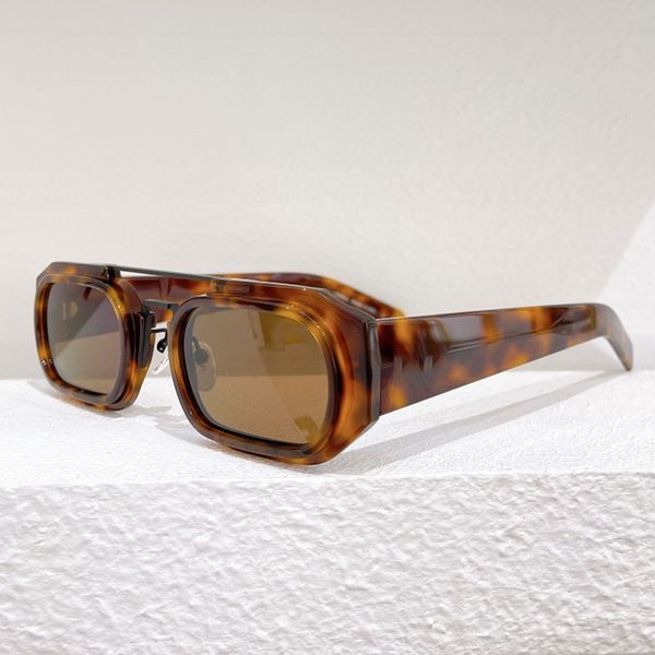 sunglasses for men and women summer style 01ws anti-ultraviolet retro square plate full frame fashion party eyeglasses with original box, White;black
sunglasses for men and women summer style 01ws anti-ultraviolet retro square plate full frame fashion party eyeglasses with original box, White;black
