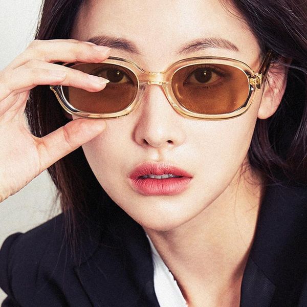 sunglasses 2021 oval fashionable women vintage sun glasses for men outdoor travel oculos lunette de soleil femme uv, White;black
sunglasses 2021 oval fashionable women vintage sun glasses for men outdoor travel oculos lunette de soleil femme uv, White;black