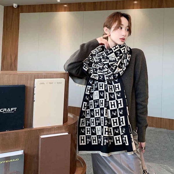 the new design autumn and winter new small h letter double-sided warm thickened imitation cashmere scarf women's office air conditionin, Blue;gray
the new design autumn and winter new small h letter double-sided warm thickened imitation cashmere scarf women's office air conditionin, Blue;gray