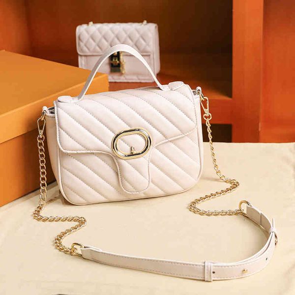 2022 latest handbag factory store on women's summer messenger chain leisure shoulder 
2022 latest handbag factory store on women's summer messenger chain leisure shoulder